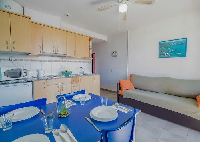 Rentalmar Costa Apartahotel 3*