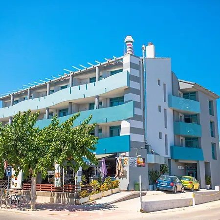 Rentalmar Costa Verde 3* Cambrils