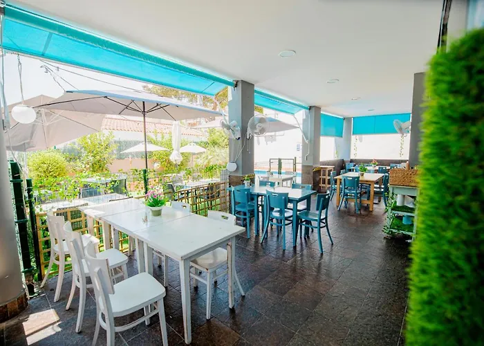 Rentalmar Costa Aparthotel Cambrils