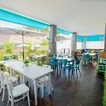 Rentalmar Costa מלון דירות קמברילס