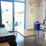 Rentalmar Costa מלון דירות קמברילס